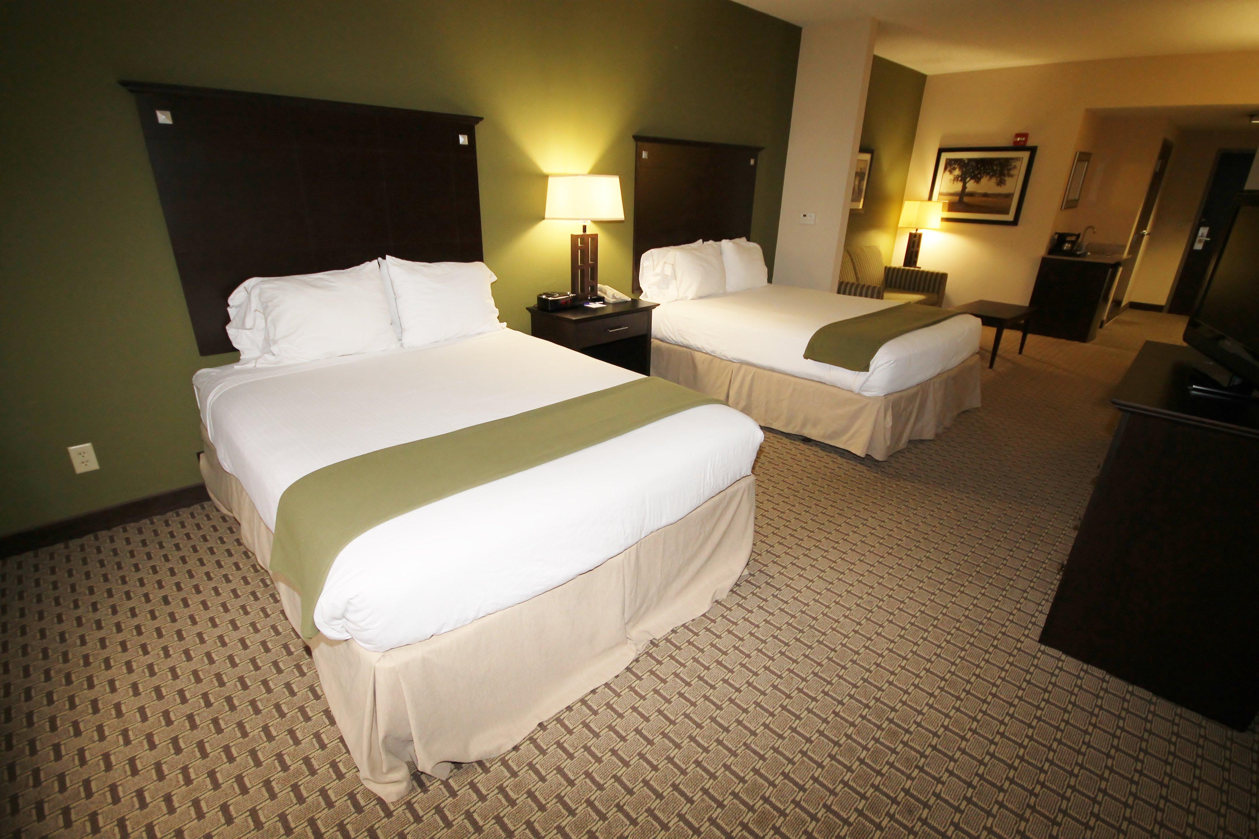 Holiday Inn Express Hotel & Suites Opelika Auburn By Ihg Esterno foto