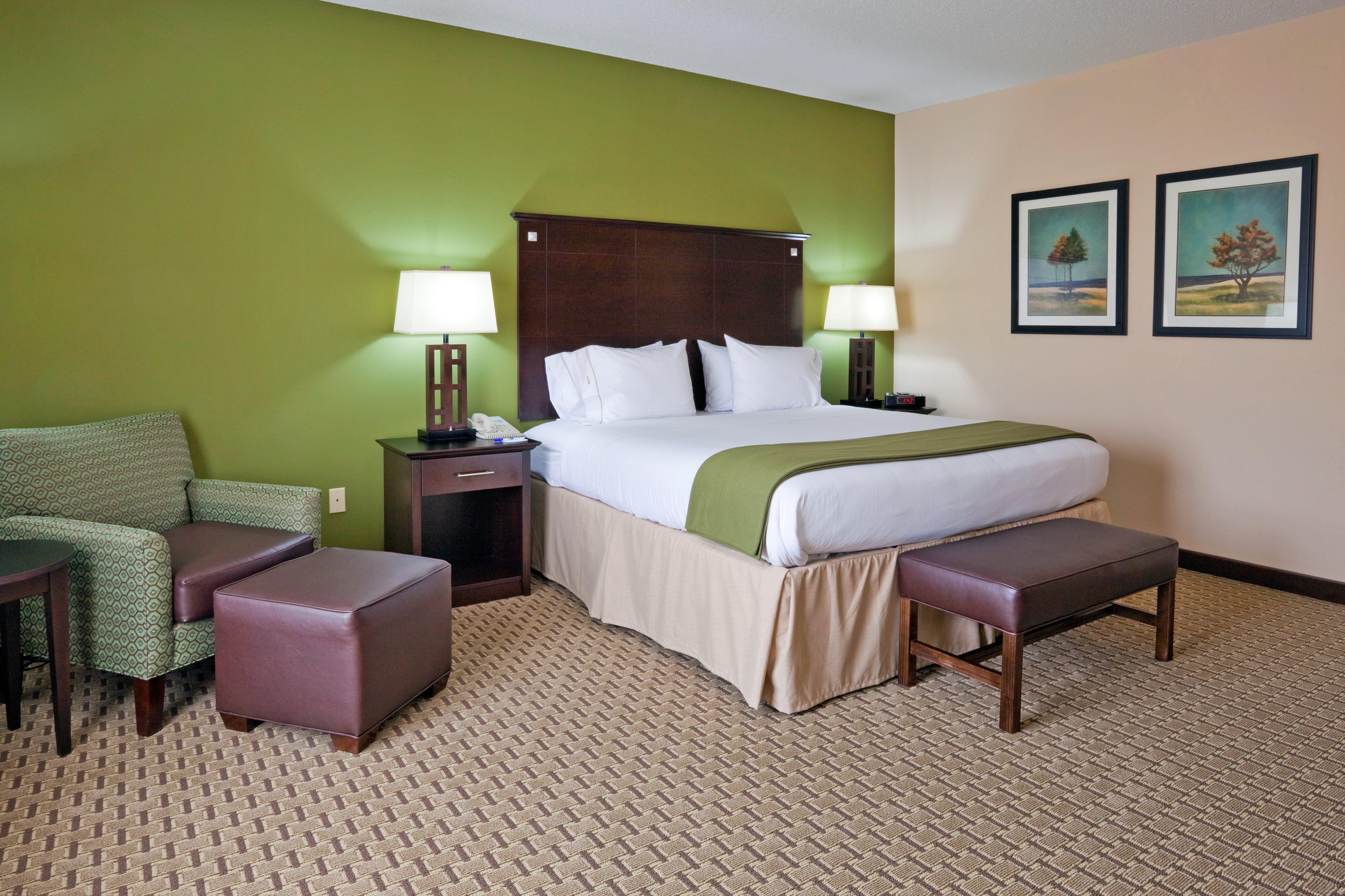 Holiday Inn Express Hotel & Suites Opelika Auburn By Ihg Esterno foto