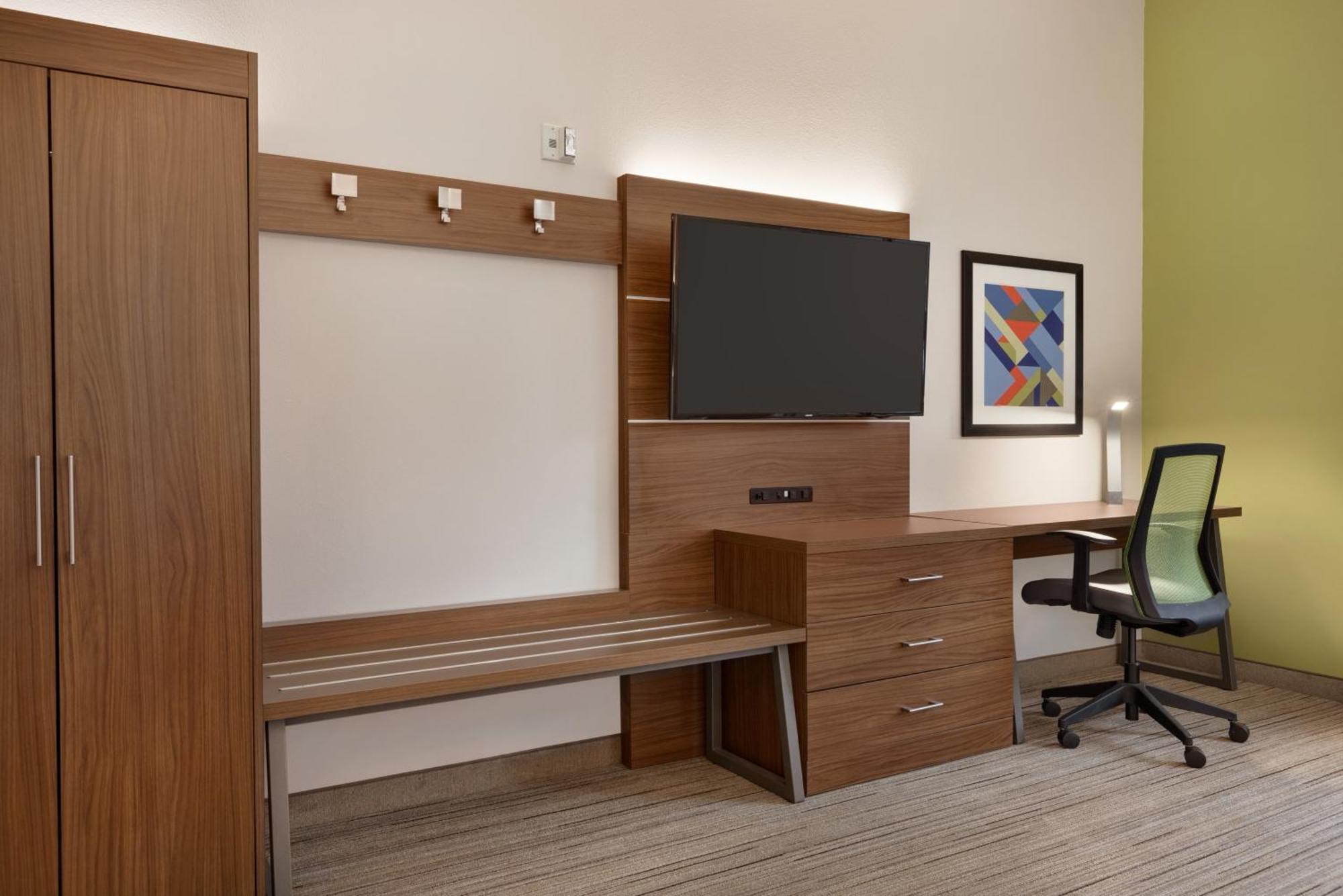 Holiday Inn Express Hotel & Suites Opelika Auburn By Ihg Esterno foto