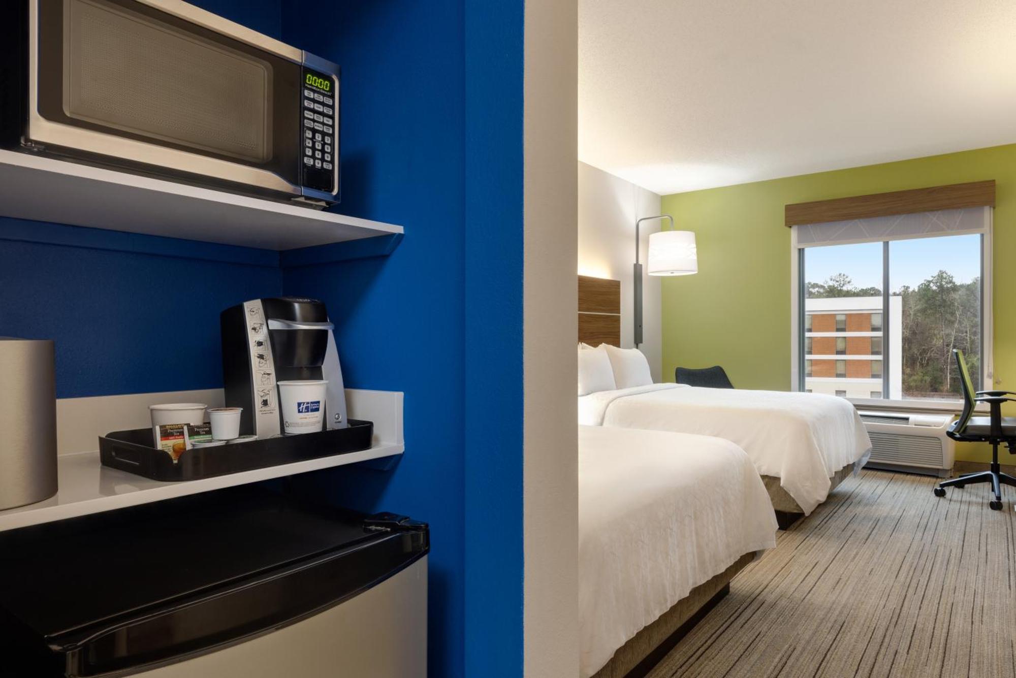 Holiday Inn Express Hotel & Suites Opelika Auburn By Ihg Esterno foto