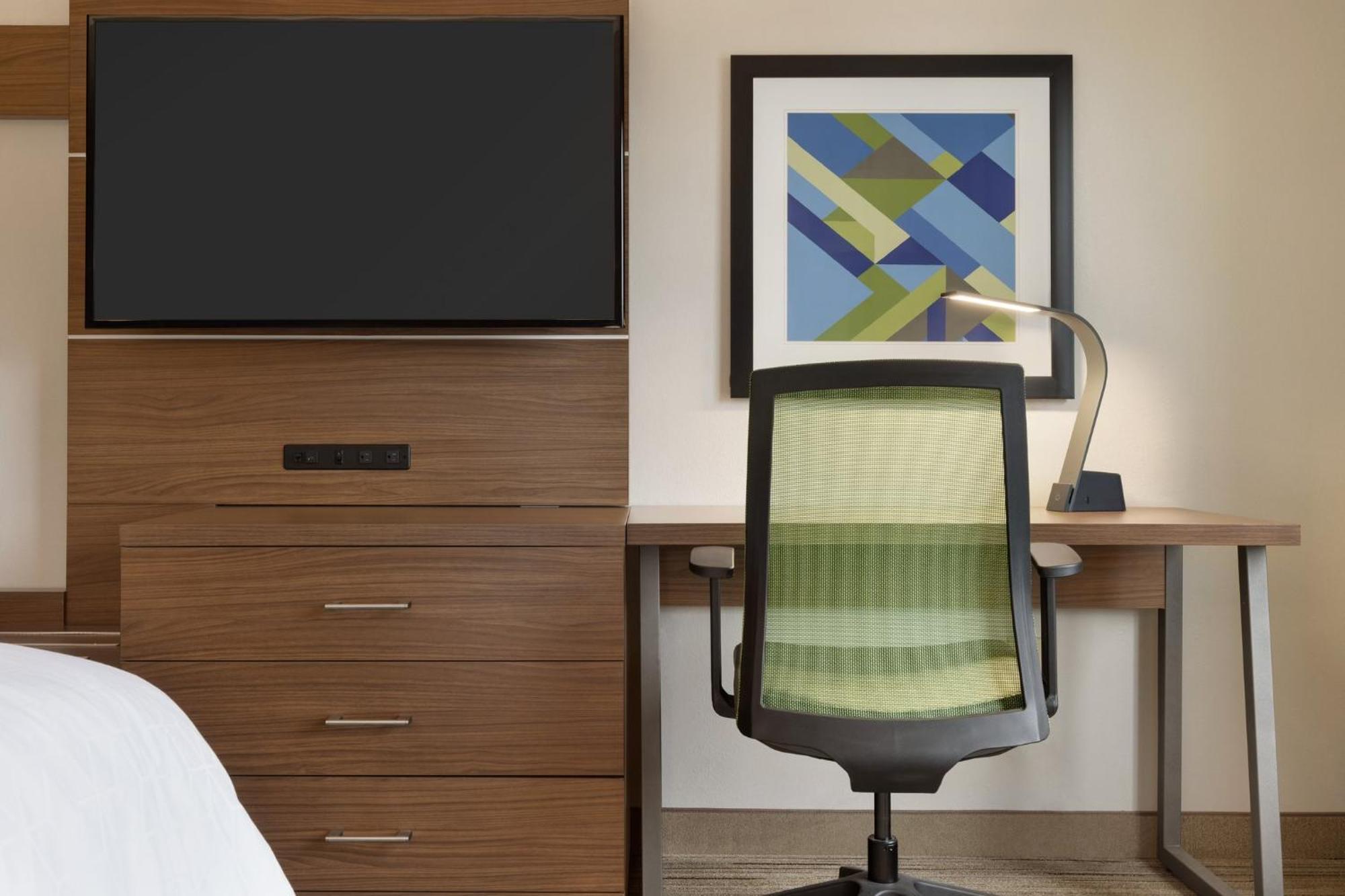 Holiday Inn Express Hotel & Suites Opelika Auburn By Ihg Esterno foto