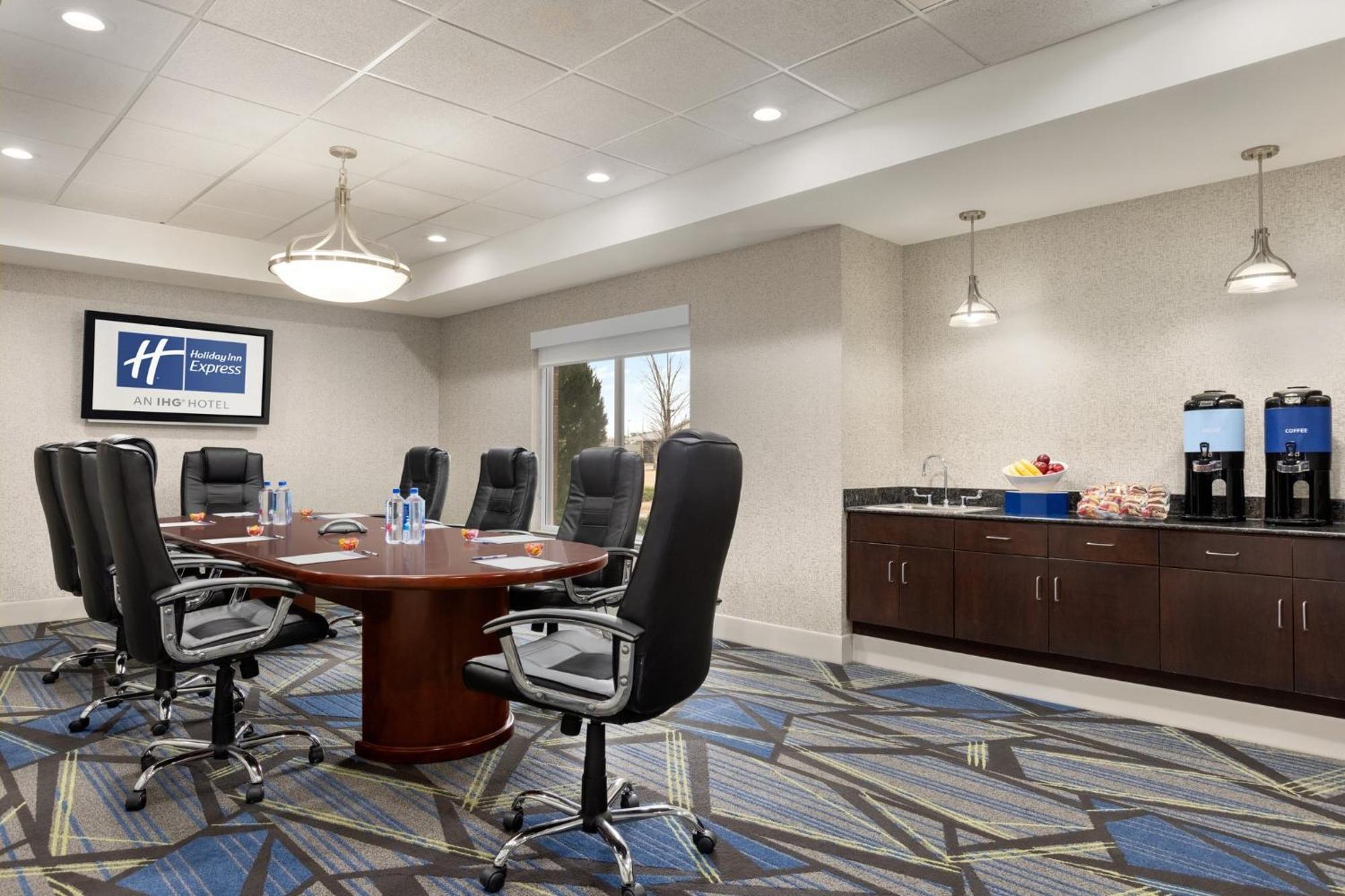 Holiday Inn Express Hotel & Suites Opelika Auburn By Ihg Esterno foto