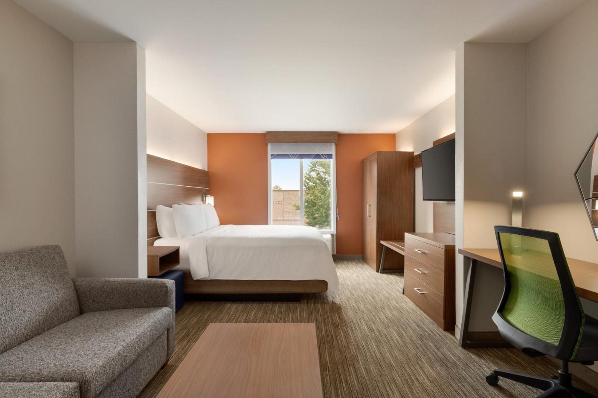 Holiday Inn Express Hotel & Suites Opelika Auburn By Ihg Esterno foto